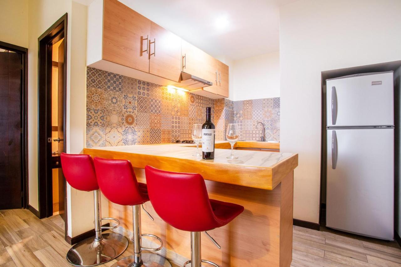 Blaze Hotel & Suites Puerto Vallarta Bagian luar foto